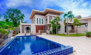 For sale 4 bedrooms villa in Sattahip, Chonburi