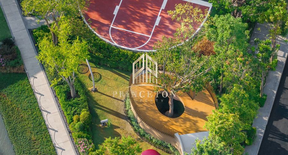 For sale 5 bedrooms house in Bang Phli, Samut Prakan