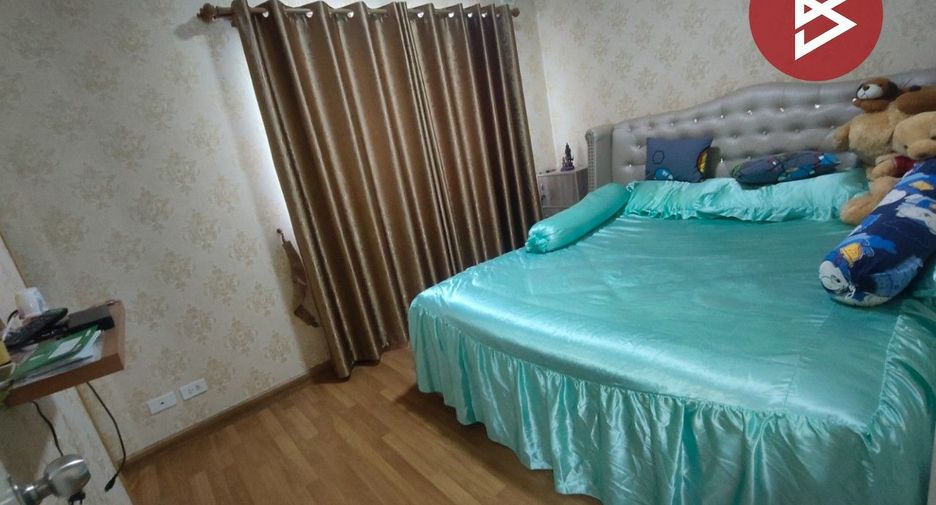 Продажа 4 спальни таунхаус в Si Racha, Чонбури