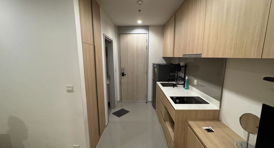 For sale 1 bed condo in Phaya Thai, Bangkok