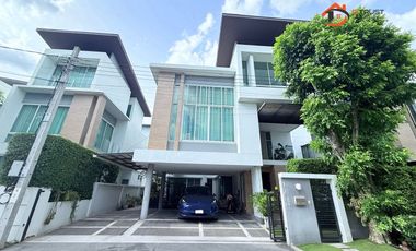 For sale 4 bedrooms house in Prawet, Bangkok