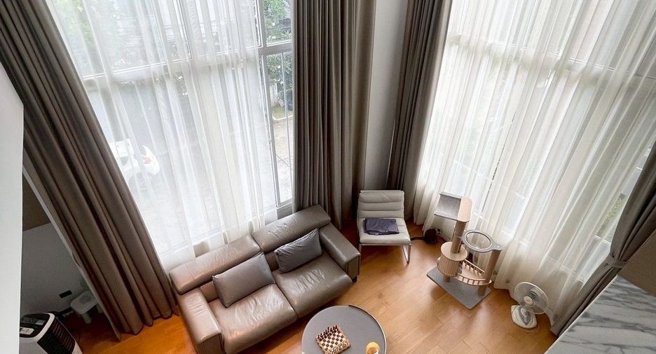 For sale 4 bedrooms house in Prawet, Bangkok