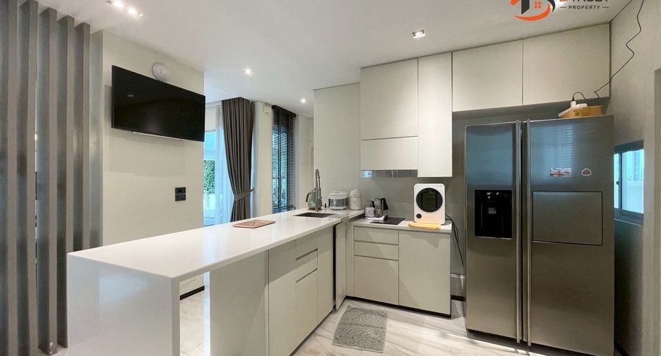 For sale 4 bedrooms house in Prawet, Bangkok