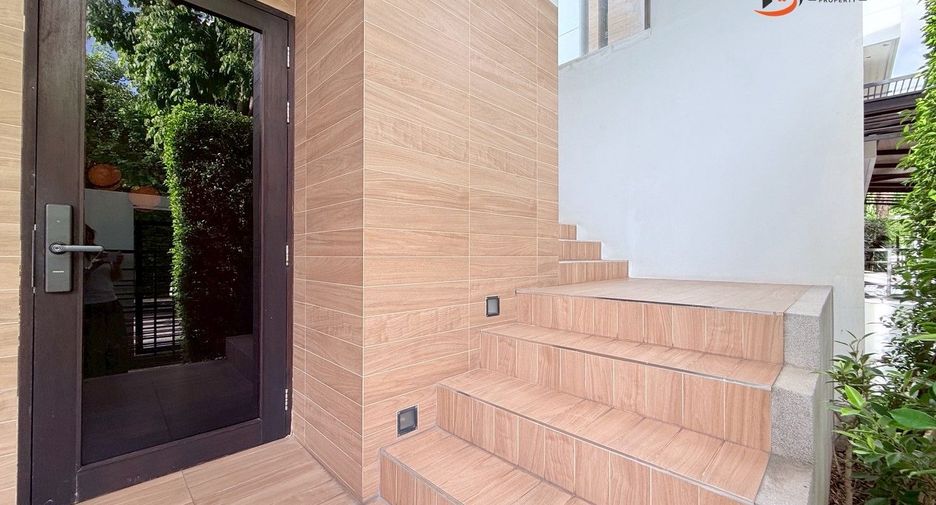 For sale 4 bedrooms house in Prawet, Bangkok