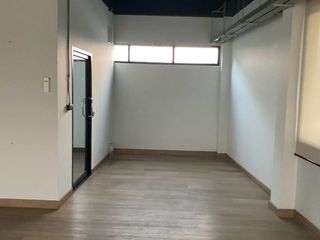 Gewerbefläche zur Miete in Khlong Toei, Bangkok