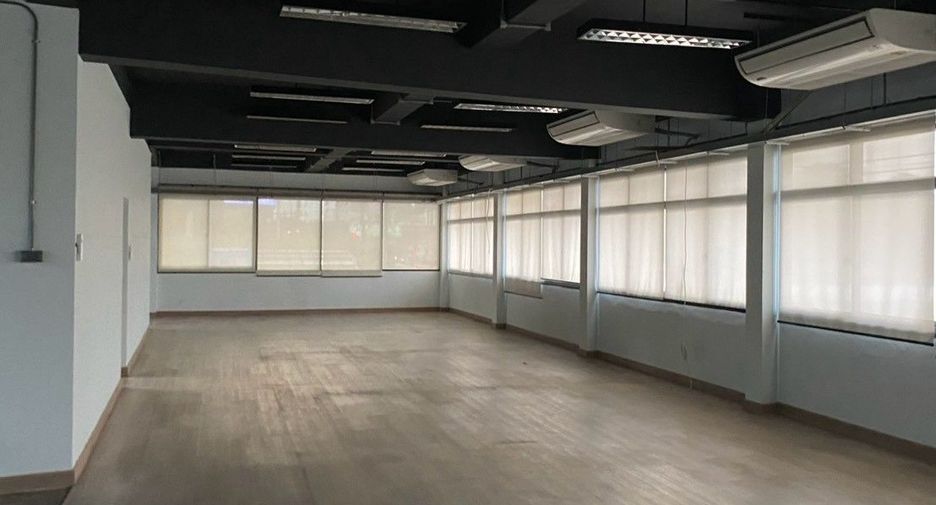 Gewerbefläche zur Miete in Khlong Toei, Bangkok
