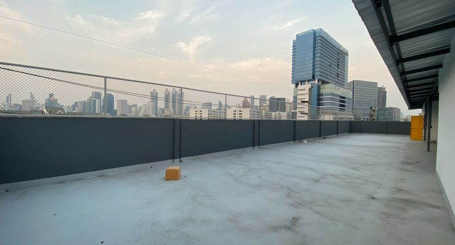 Gewerbefläche zur Miete in Khlong Toei, Bangkok