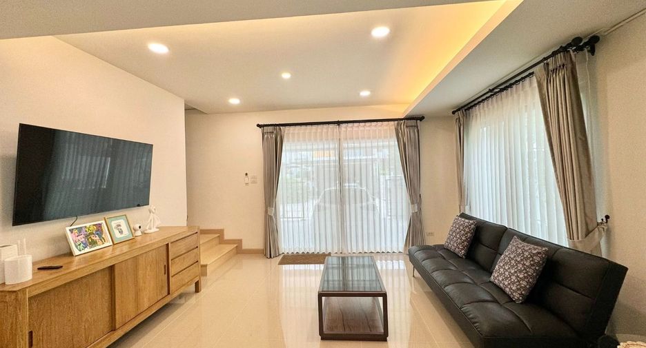 For rent 3 bedrooms house in Bang Lamung, Chonburi