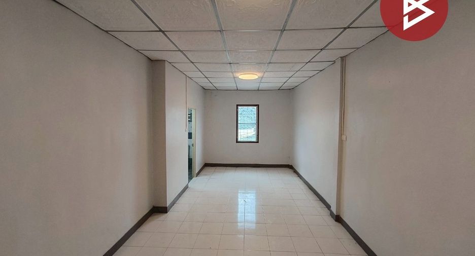 For sale スタジオ townhouse in Lat Krabang, Bangkok
