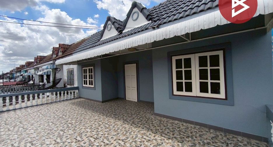 For sale スタジオ townhouse in Lat Krabang, Bangkok