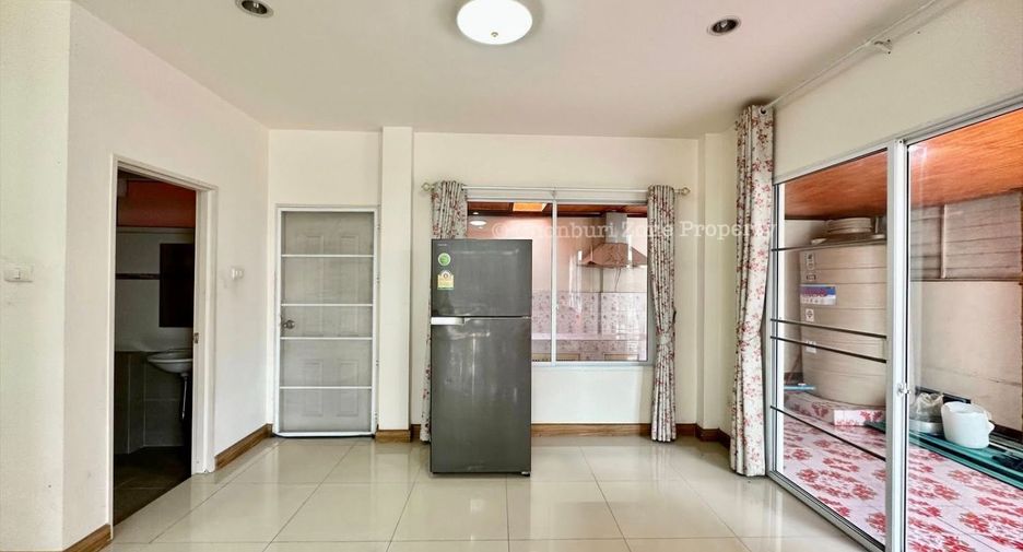 For rent 3 bedrooms house in Bang Lamung, Chonburi