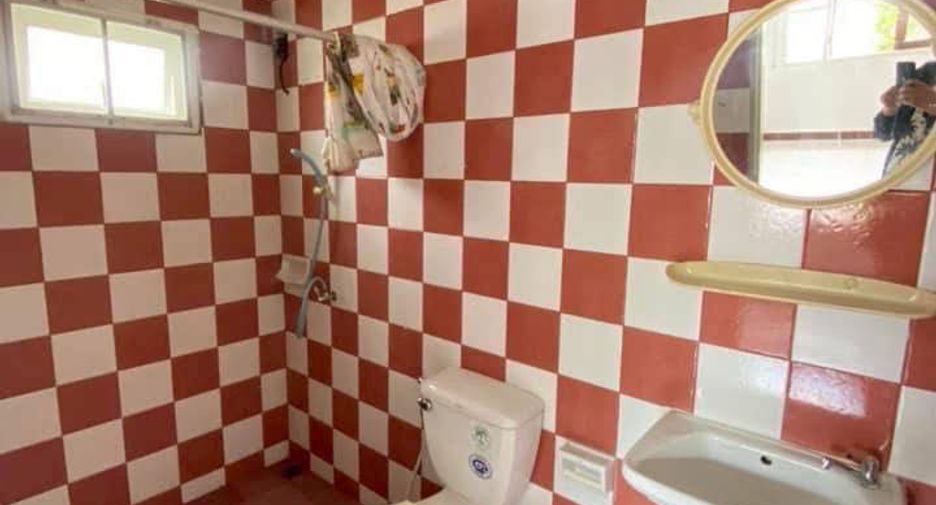For rent 3 bedrooms house in Si Racha, Chonburi
