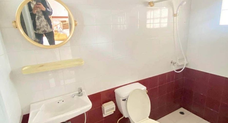 For rent 3 bedrooms house in Si Racha, Chonburi
