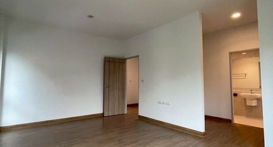 Casa en venta de 3 habitaciones en Bang Sao Thong, Samut Prakan