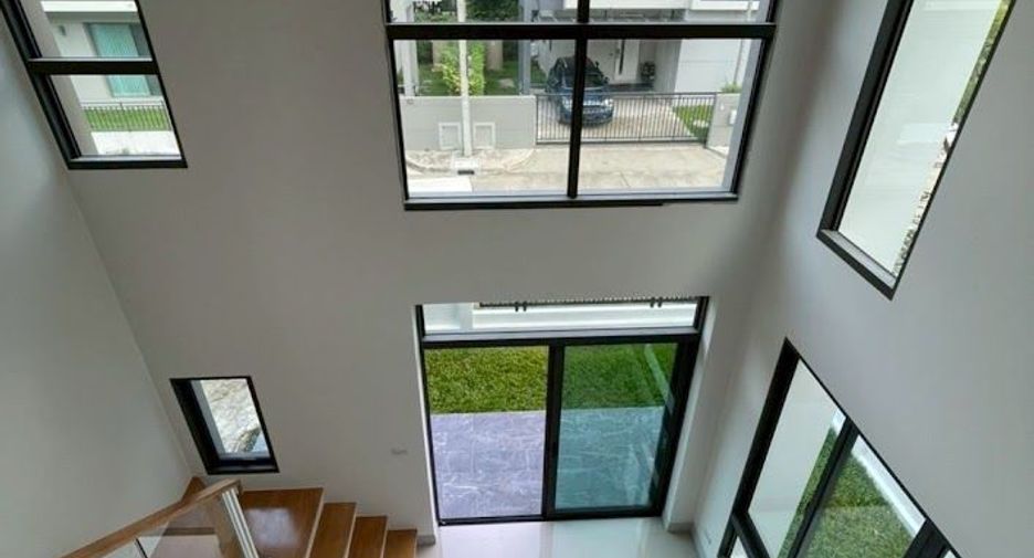 Casa en venta de 3 habitaciones en Bang Sao Thong, Samut Prakan