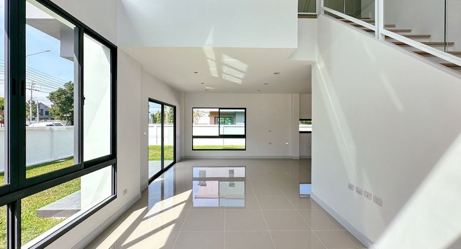 Casa en venta de 3 habitaciones en Bang Sao Thong, Samut Prakan
