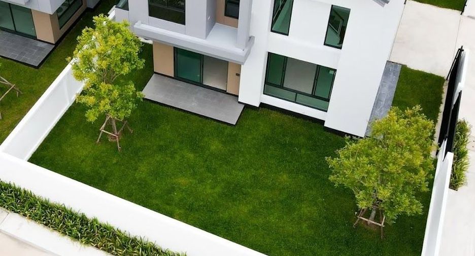 Casa en venta de 3 habitaciones en Bang Sao Thong, Samut Prakan