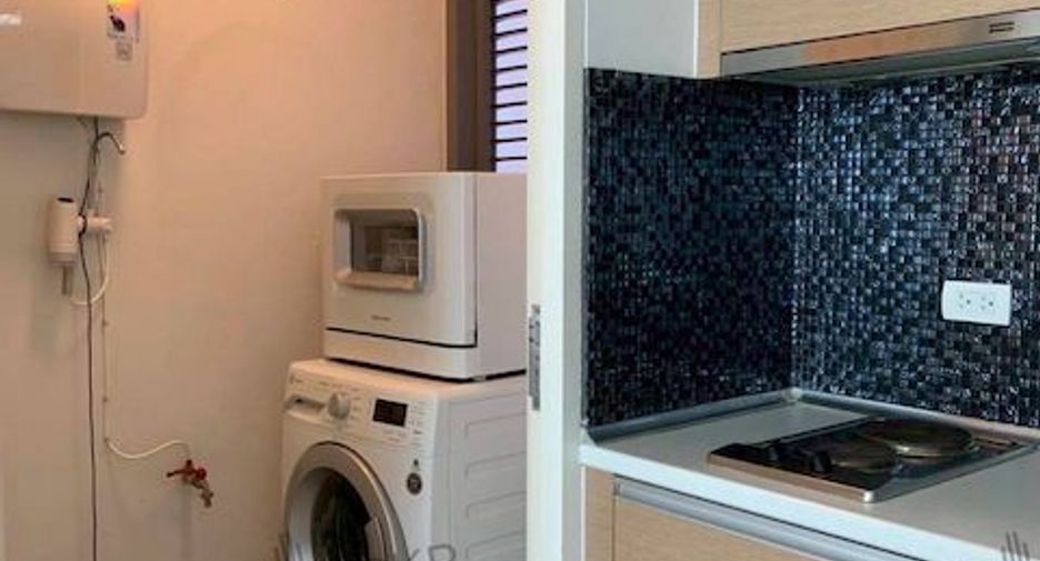 Продажа 2 спальни кондо в Чатучак, Бангкок