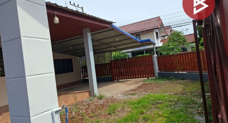 Casa en venta de 4 habitaciones en Ban Pho, Chachoengsao
