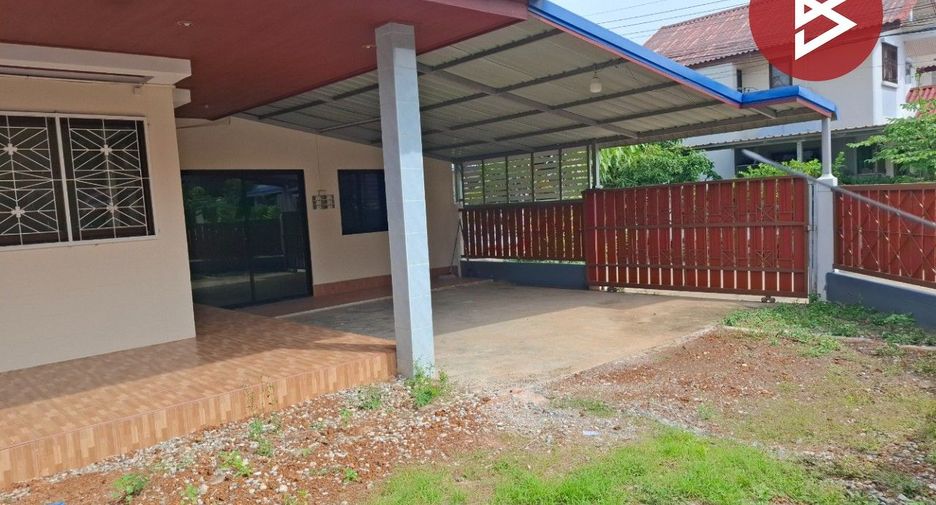 Casa en venta de 4 habitaciones en Ban Pho, Chachoengsao