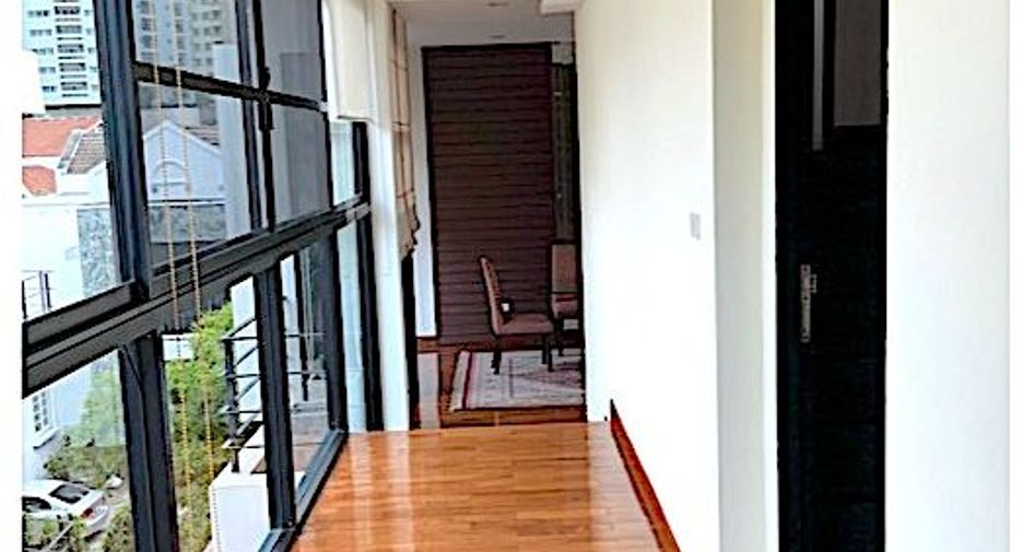 出售 12 卧室 商业空间 在 Khlong Toei, 曼谷