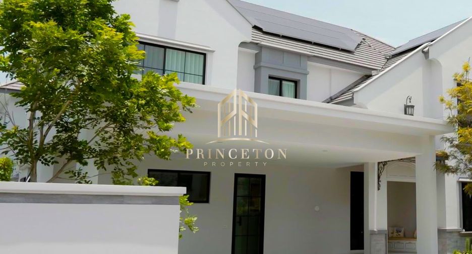 For sale 4 bedrooms house in Saphan Sung, Bangkok