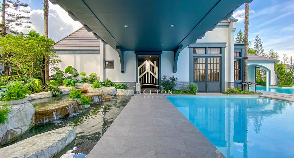 For sale 4 bedrooms house in Saphan Sung, Bangkok