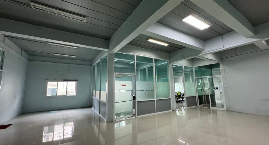 Büro zur Miete und zum Kauf mit 9 Zimmer in Mueang Chon Buri, Chonburi