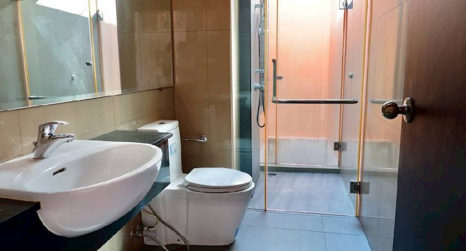 For sale 7 bedrooms house in Hang Dong, Chiang Mai