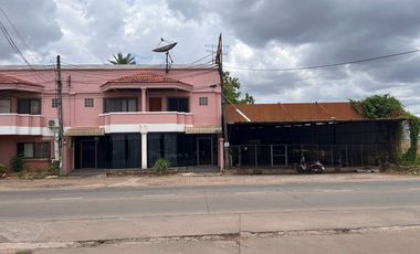 Gewerbefläche zum Kauf mit 5 Zimmer in Mueang Udon Thani, Udon Thani