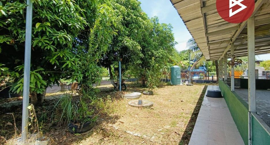 Casa en venta de 3 habitaciones en Phanat Nikhom, Chonburi