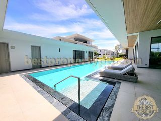 For sale 4 bedrooms villa in Bang Lamung, Chonburi