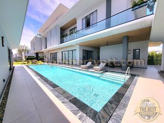 For sale 4 bedrooms villa in Bang Lamung, Chonburi