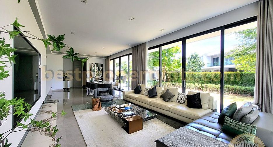 For sale 4 bedrooms villa in Bang Lamung, Chonburi