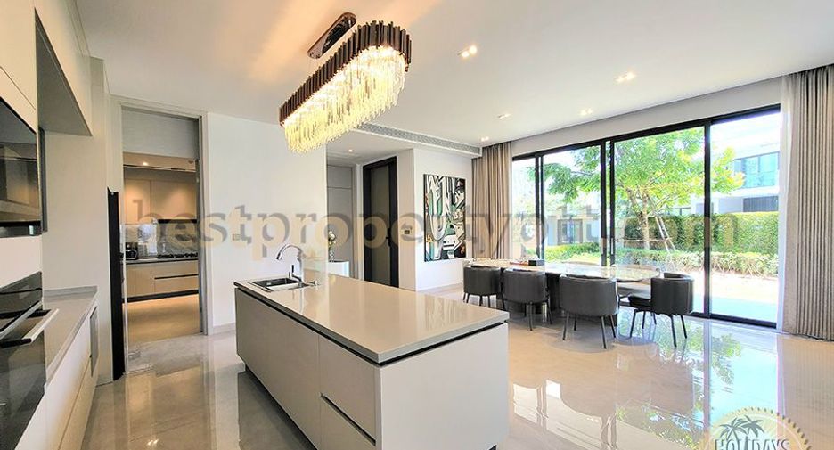 For sale 4 bedrooms villa in Bang Lamung, Chonburi