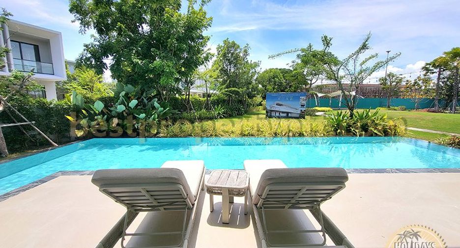For sale 4 bedrooms villa in Bang Lamung, Chonburi