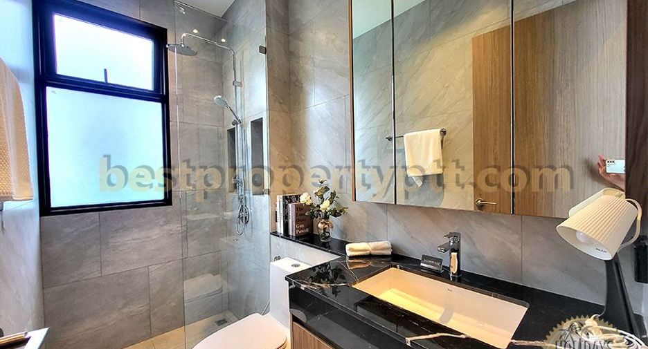 For sale 3 bedrooms villa in Bang Lamung, Chonburi