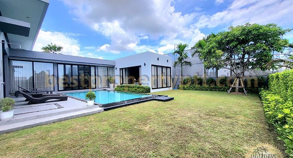 For sale 3 bedrooms villa in Bang Lamung, Chonburi