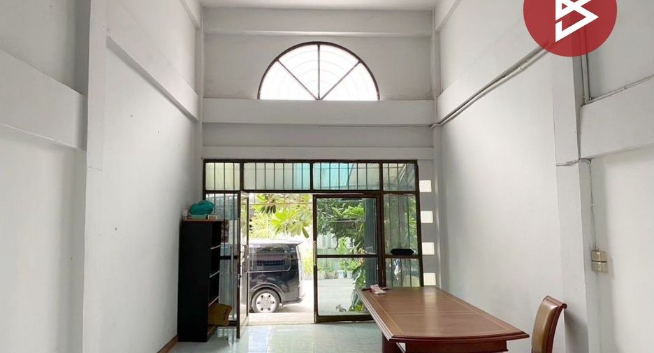For sale 2 bedrooms retail Space in Min Buri, Bangkok