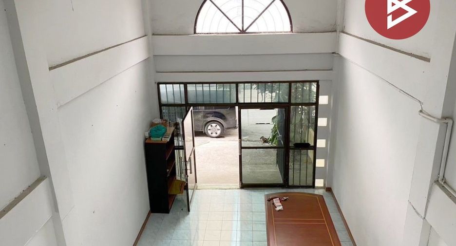 For sale 2 bedrooms retail Space in Min Buri, Bangkok