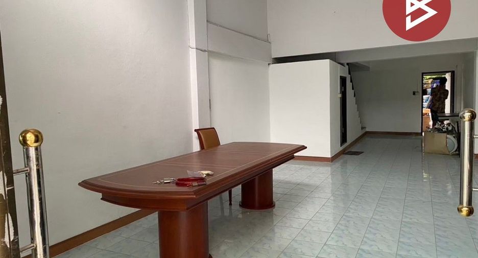 For sale 2 bedrooms retail Space in Min Buri, Bangkok