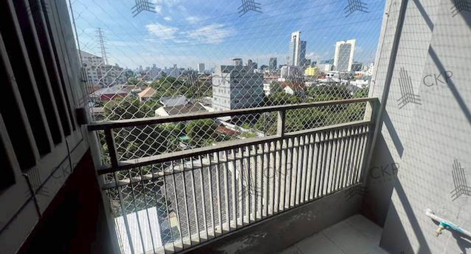 For sale 1 bed condo in Chatuchak, Bangkok