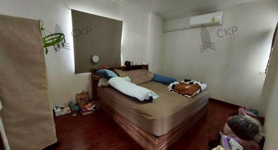 For sale 3 bedrooms house in Mueang Pathum Thani, Pathum Thani