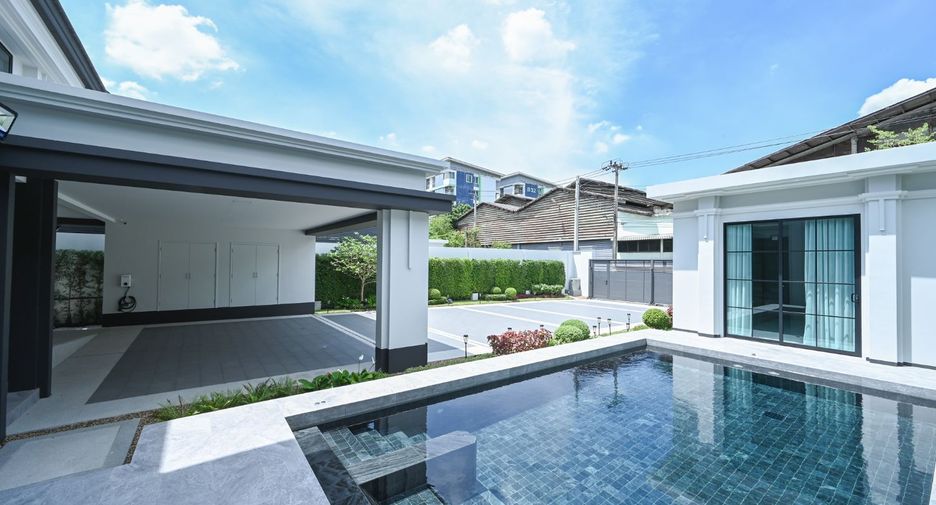 For rent and for sale 4 bedrooms house in Mueang Samut Prakan, Samut Prakan