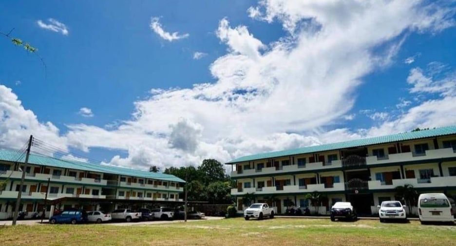 À vendre 100 chambres hôtel à Si Racha, Chonburi