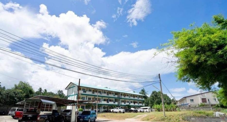 À vendre 100 chambres hôtel à Si Racha, Chonburi