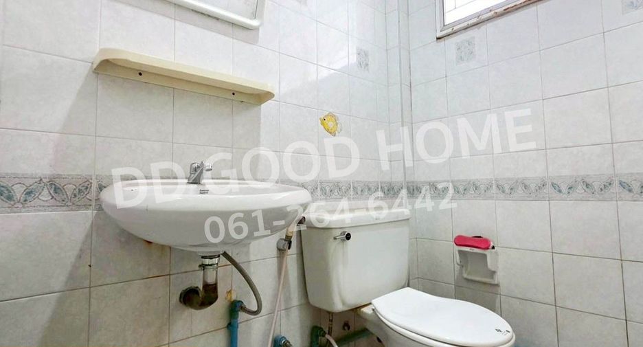 出售 2 卧室 独立屋 在 Mueang Rayong, Rayong