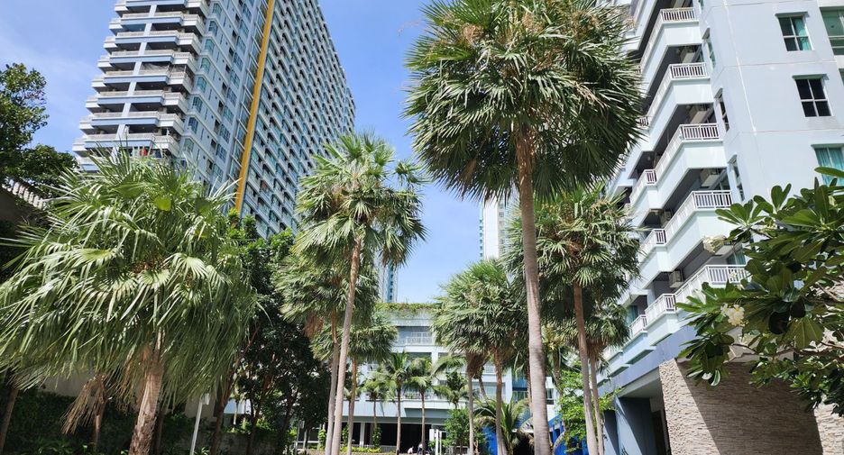 For sale 1 bed condo 