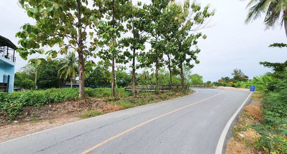 À vendre terrain à Krathum Baen, Samut Sakhon
