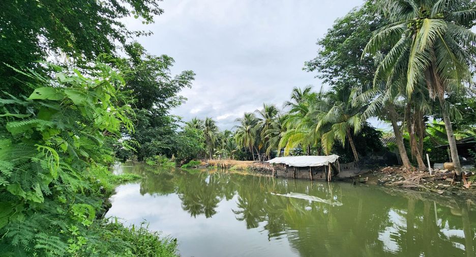 À vendre terrain à Krathum Baen, Samut Sakhon